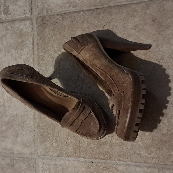 Michael Kors Suede Loafer Pumps Size 7 - Picture 1 of 8